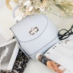 Une agence de recrutement dans le secteur du luxe  à Paris